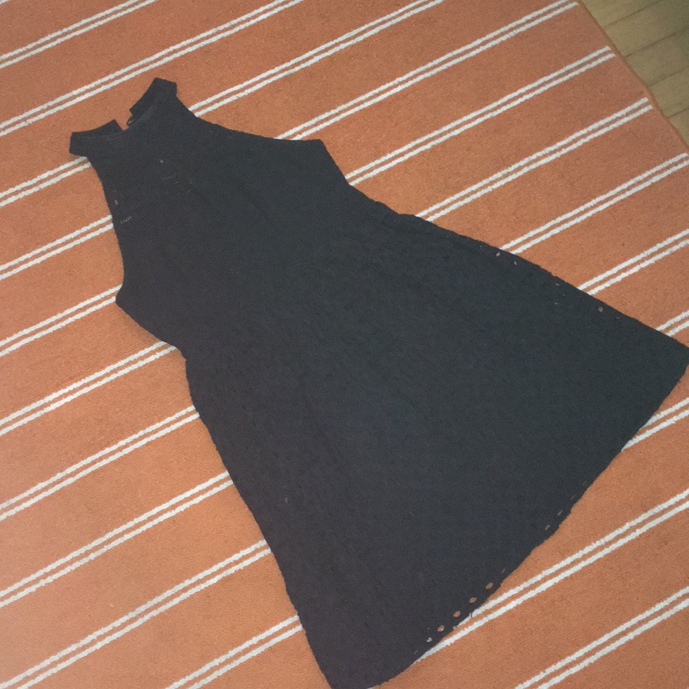 Dress - Picture 2 of 5